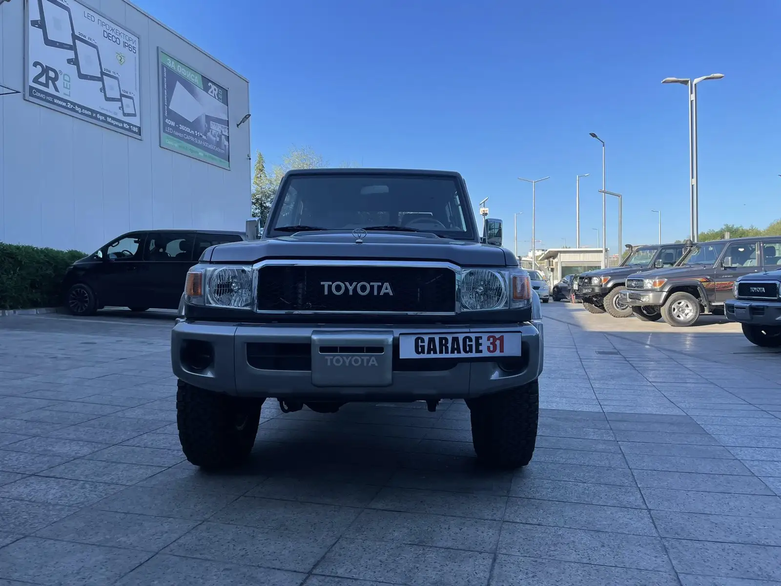 TOYOTA LAND CRUISER GRJ71 — снимка 1 от 19