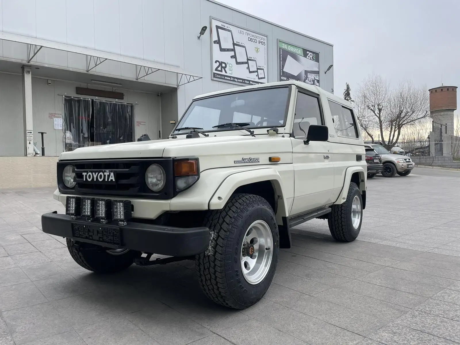 TOYOTA LAND CRUISER BJ73 — снимка 1 от 15