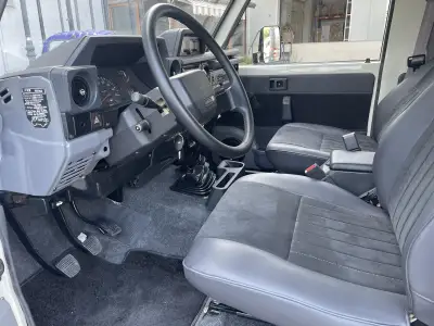 Toyota Land Cruiser LJ70 2.4 — снимка 46 от 59