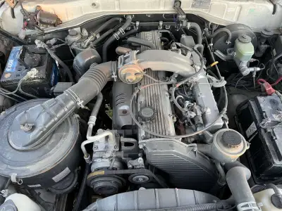 Toyota Land Cruiser HZJ73 — снимка 12 от 81