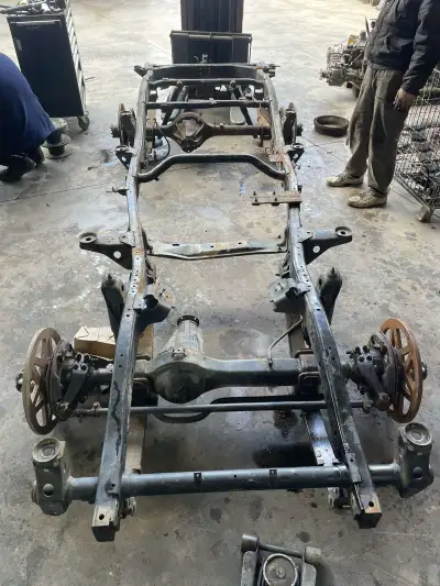 Toyota Land Cruiser HZJ73 — снимка 22 от 81