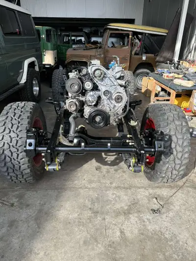 Toyota Land Cruiser HZJ73 — снимка 36 от 81