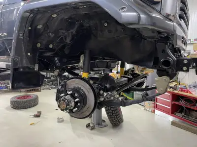 Toyota Land Cruiser HZJ73 — снимка 43 от 81