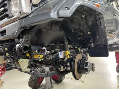 Toyota Land Cruiser HZJ73 — снимка 44 от 81