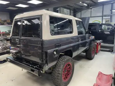 Toyota Land Cruiser HZJ73 — снимка 59 от 81