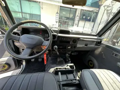 Toyota Land Cruiser HZJ73 — снимка 66 от 81