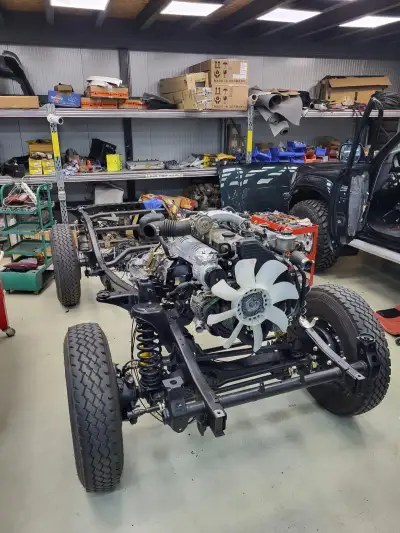 Toyota Land Cruiser HZJ71 — снимка 17 от 38