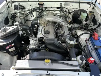 Toyota Land Cruiser HZJ71 — снимка 22 от 38