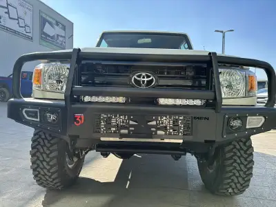 Toyota Land Cruiser HZJ71 — снимка 37 от 38