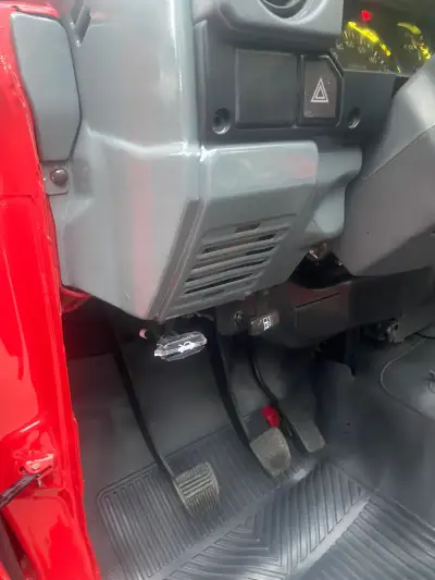Toyota Land Cruiser HZJ73 — снимка 39 от 52