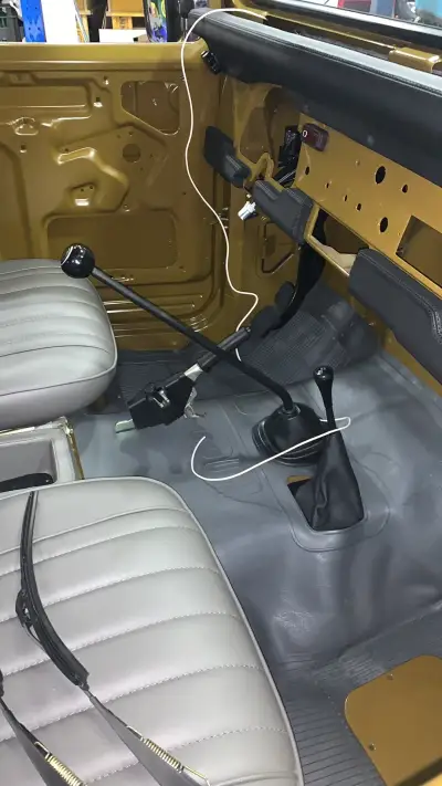 Toyota Land Cruiser BJ40 1980 — снимка 28 от 34