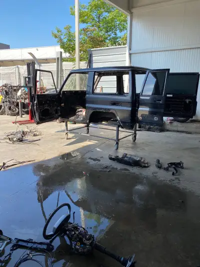 Toyota Land Cruiser KZJ70 — снимка 19 от 88