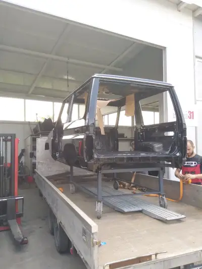 Toyota Land Cruiser KZJ70 — снимка 28 от 88