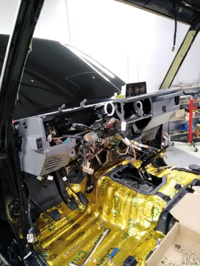 Toyota Land Cruiser KZJ70 — снимка 61 от 88