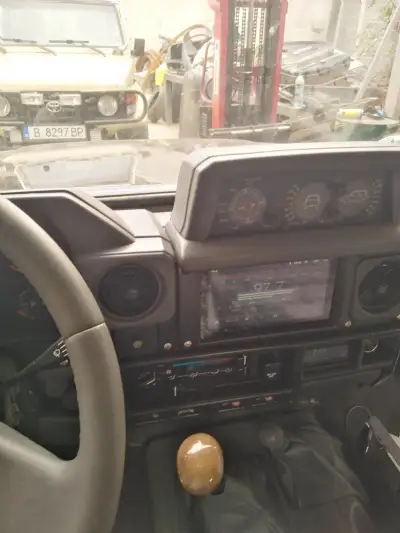 Toyota Land Cruiser KZJ70 — снимка 65 от 88