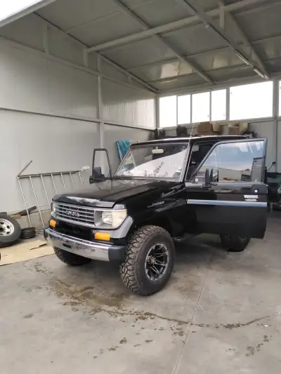 Toyota Land Cruiser KZJ70 — снимка 67 от 88