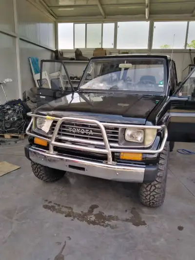 Toyota Land Cruiser KZJ70 — снимка 69 от 88