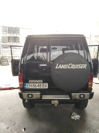 Toyota Land Cruiser KZJ70 — снимка 72 от 88