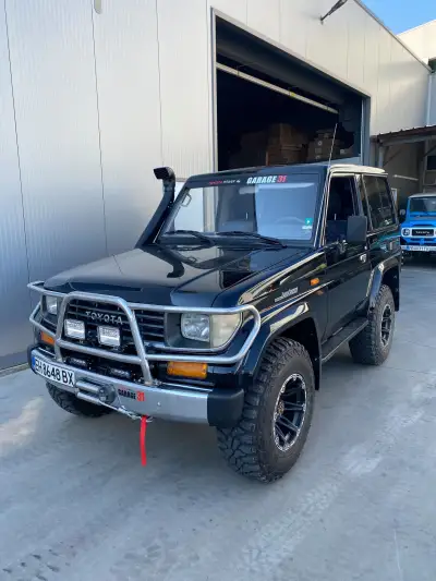 Toyota Land Cruiser KZJ70 — снимка 74 от 88