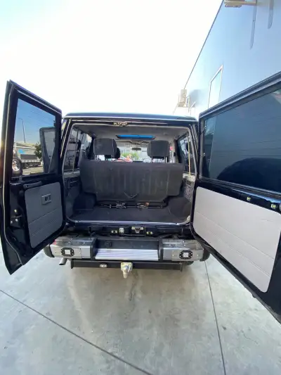 Toyota Land Cruiser KZJ70 — снимка 78 от 88