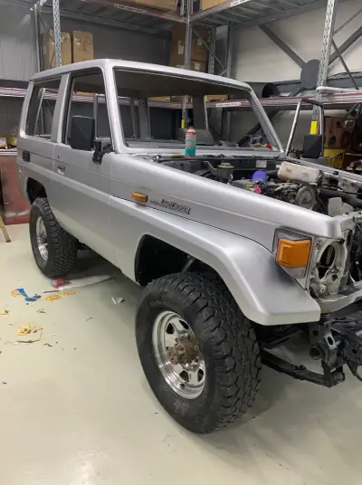 Toyota Land Cruiser BJ70 — снимка 23 от 31