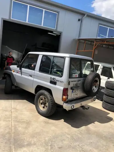 Toyota Land Cruiser BJ70 — снимка 30 от 31