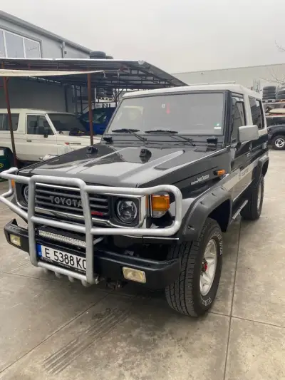Toyota Land Cruiser BJ73 — снимка 1 от 35