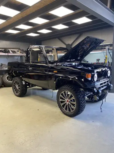 Toyota Land Cruiser BJ73 — снимка 28 от 35