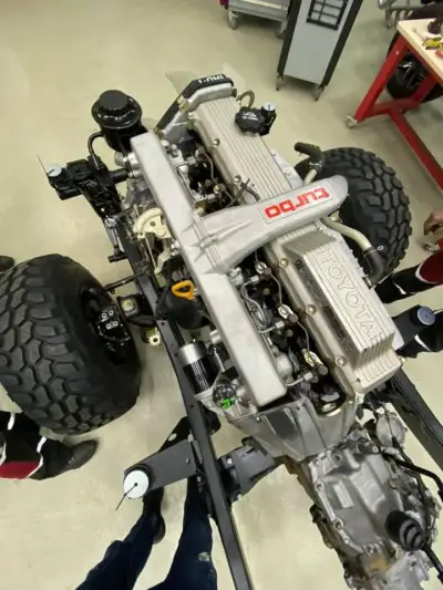 Toyota Land Cruiser BJ73 — снимка 14 от 35