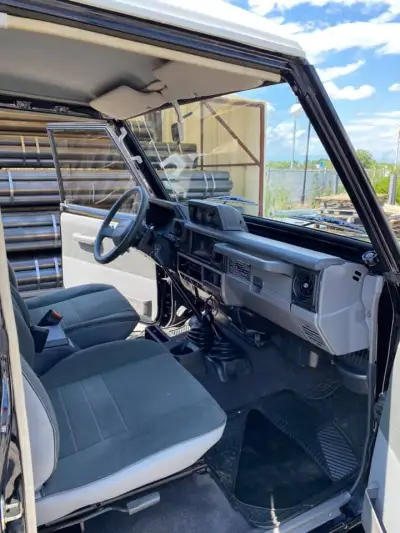Toyota Land Cruiser BJ73 — снимка 34 от 35