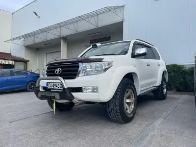 Toyota Land Cruiser VDJ200 — снимка 18 от 18