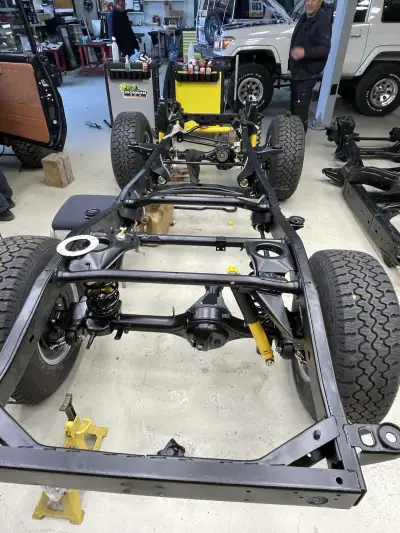 Toyota Land Cruiser 70 2.4 TD — снимка 5 от 25