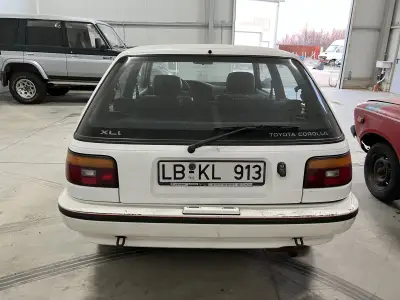 Toyota Corolla XLi — снимка 5 от 16