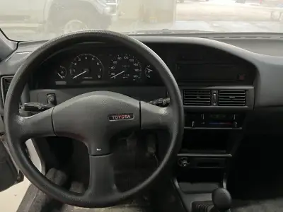 Toyota Corolla XLi — снимка 10 от 16